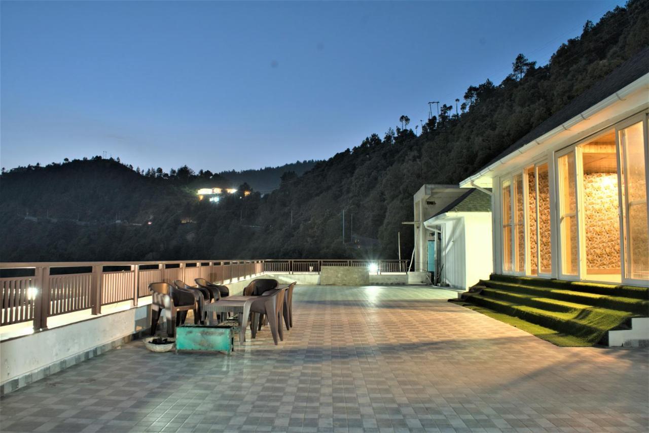 Hotel Tavisha Kanatal Hills Chamba Exteriér fotografie